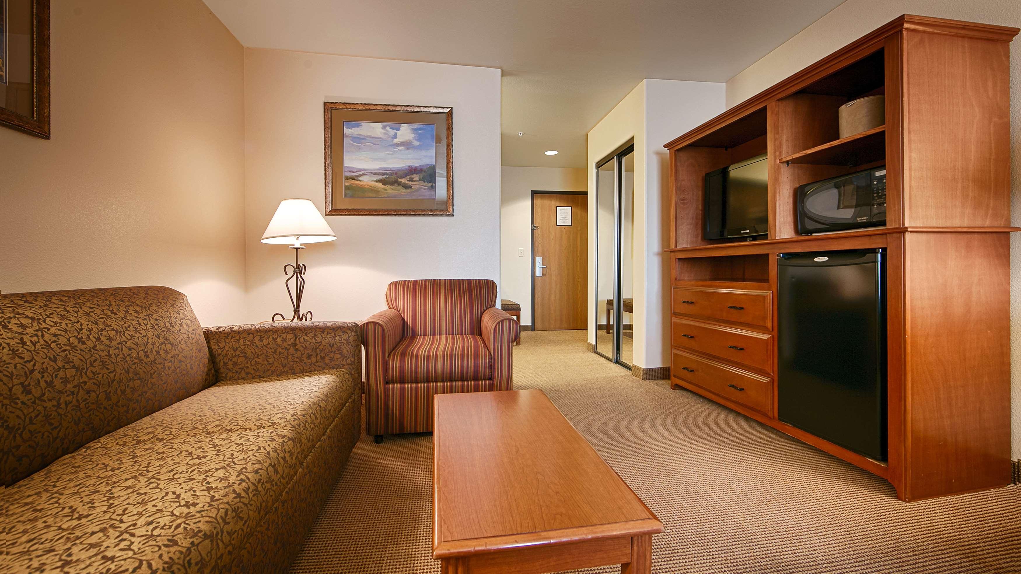 Best Western Territorial Inn And Suites Bloomfield Dış mekan fotoğraf