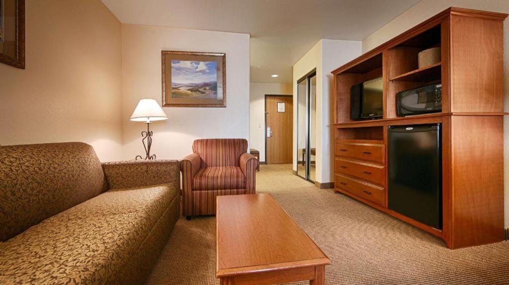 Best Western Territorial Inn And Suites Bloomfield Dış mekan fotoğraf