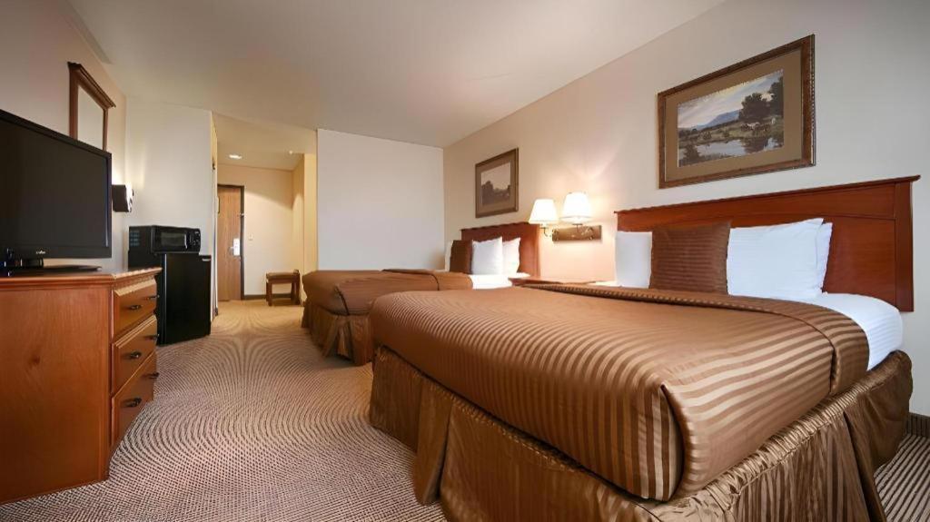 Best Western Territorial Inn And Suites Bloomfield Dış mekan fotoğraf